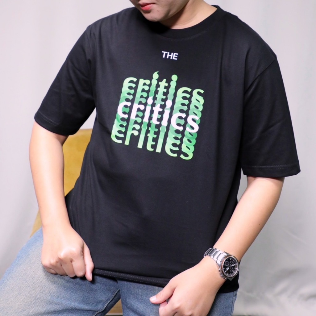 เสื้อยืดthe critics ผ้านุ่ม สวมใส่สบาย คอแน่นไม่มีย้วย