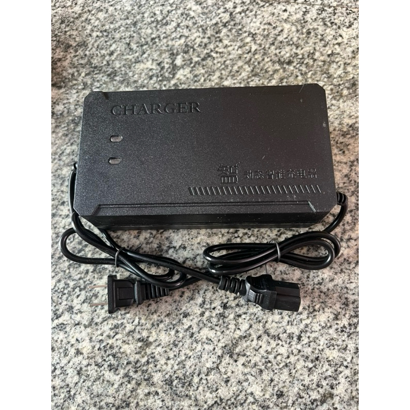 ที่ชาร์จ เครื่องชาร์จแบตเตอรี่ตะกั่วกรด 36v20Ah สายชาร์จแบตรถไฟฟ้า