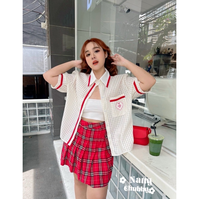 (NT) Hayday Shirt ⛳️ เสื้อเชิ้ตแต่งแถบแดงปักกระเป๋าสุดน่ารัก สาวอวบไซส์ใหญ่ (อกหน้าผ้า50) ราคา ถูกที่สุด ดีลบีเคเค แกลเลอรีภาพที่ 6