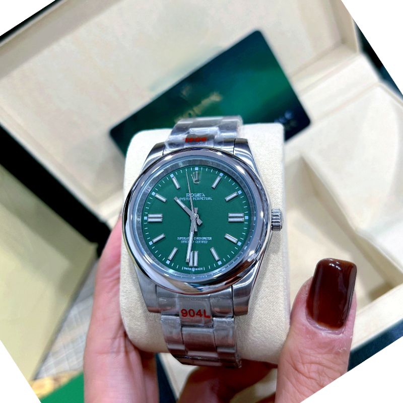 นาฬิกาผู้ชายรุ่นOP ขนาดหน้าปัด 40mm &36mmระบบAutomatic.