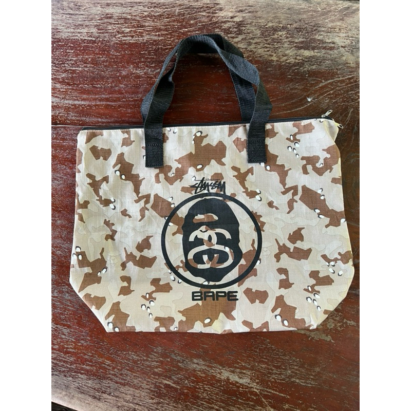 กระเป๋า Bape x Stussy ไม่ทราบว่าแท้ไหม