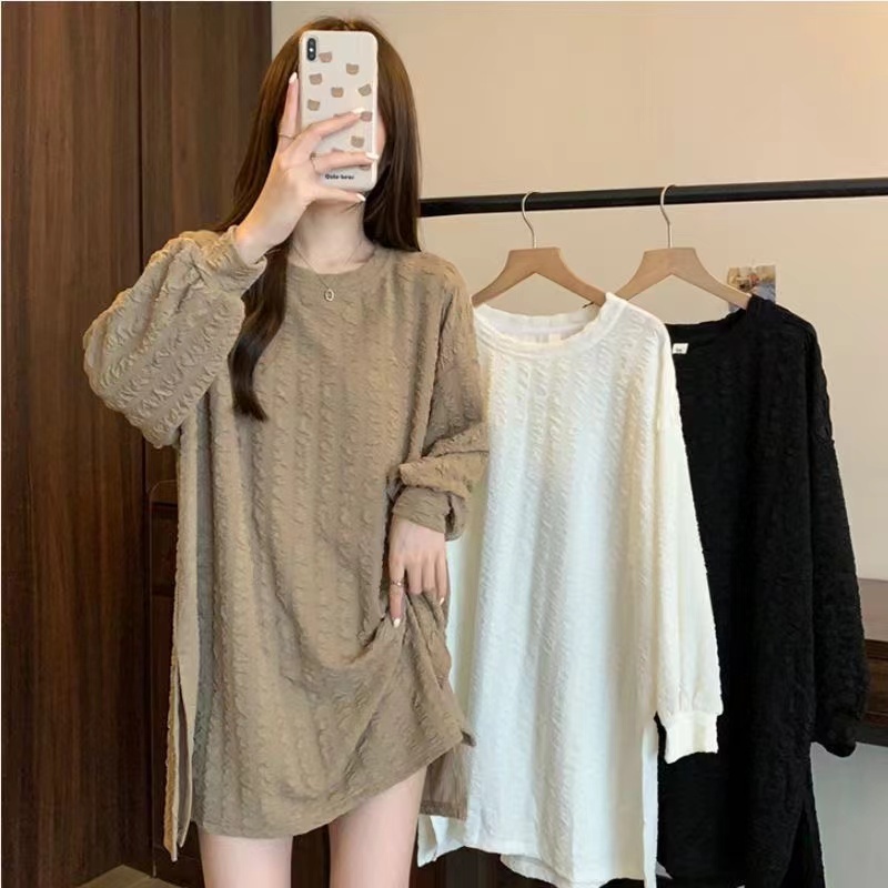 Plus size เสื้อผ้าสาวอวบ❤ เดรสสาวอวบอ้วน ไซส์ใหญ่ ผู้หญิง เดรสเสื้อยืด ทรงหลวม แขนยาว คอกลม แยก สีพื้น ฤดูใบไม้ร่วง