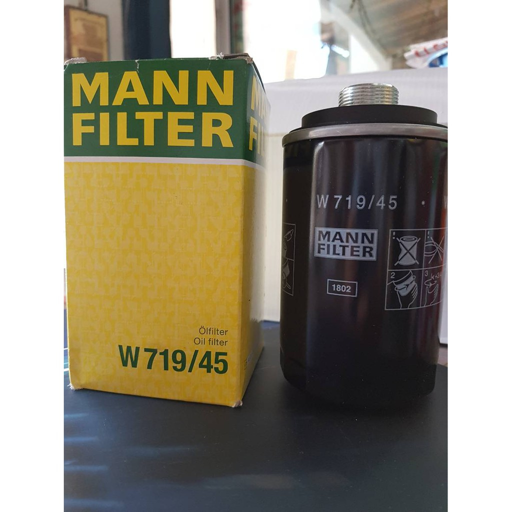 ไส้กรองน้ำมันเครื่อง MANN W719/45 ใช้กับรถ Audi  รุ่น TT , A8 , A6 , A5 , A4