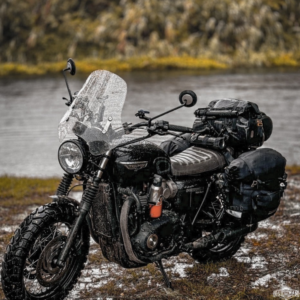 ชิวบังลม ชิวบังลมทรงสูง​ ชิวรถทัวร์ริ่ง ชิวหน้า Triumph T100 T120 Street Twin Scrambler 400Xแบรนด์ O