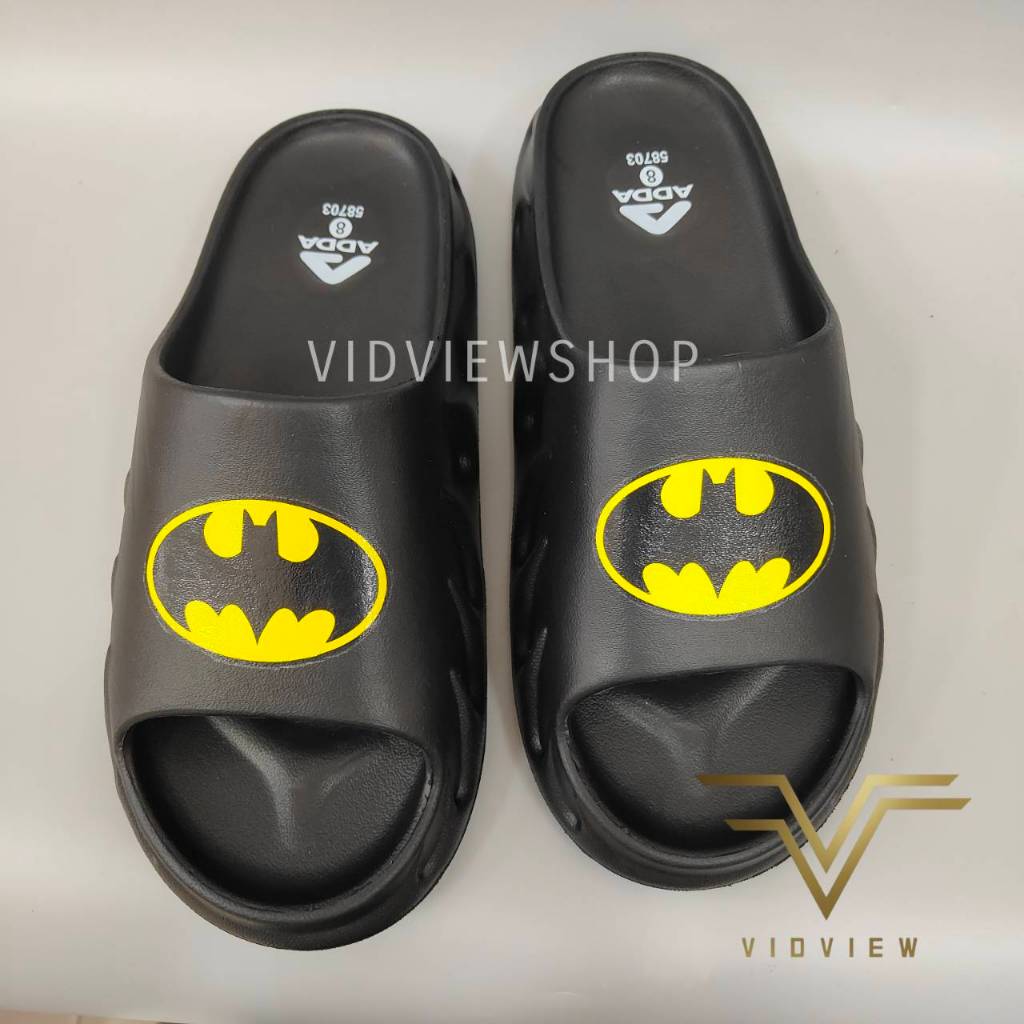 VIDVIEW !!ลดสนั่น!! รองเท้าแตะชาย Adda 58703 แบบสวม ลายแบทแมน ลิขสิทธิ์แท้ ไซส์ 40-44