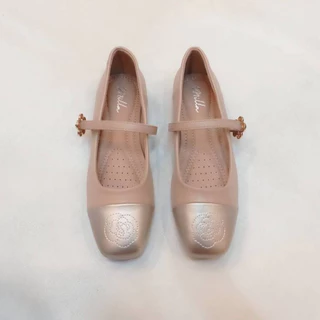 New!!! น่ารักไปกับรองเท้าแมรรี่เจน ประดับด้วยเข็มขัดดอกไม้สีทอง วัสดุเป็นพื้นยาง ไม่ลื่น Mary Janes