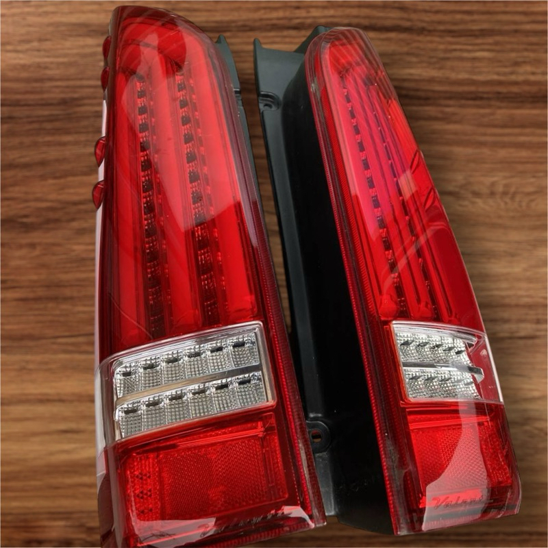 ไฟท้ายรถตู้ Valenti v.2 ไฟท้ายcommuter ไฟท้ายhiace แท้