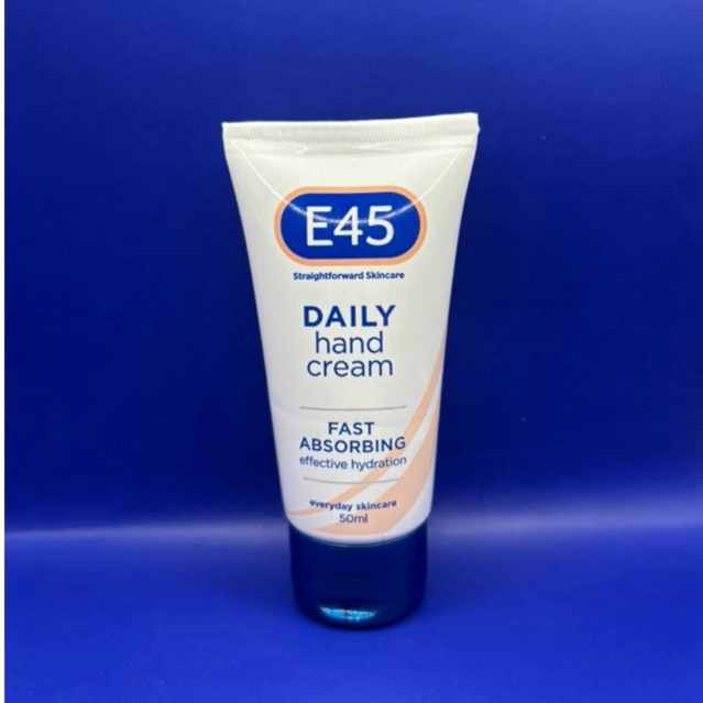 💙แท้💯%จากอังกฤษ🇬🇧E45 Daily Moisturiser Hand Cream⭐️50ML