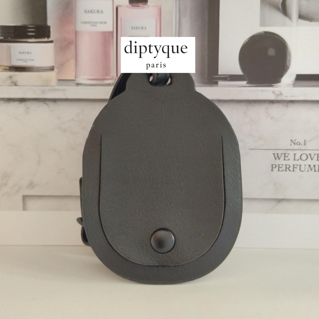 DIPTYQUE LUGGAGE TAG ป้ายห้อยกระเป๋าพร้อมสายรัด