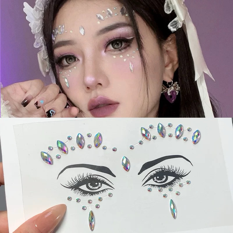 Mookrinstyle • สติ๊กเกอร์แต่งหน้า 3 D เพชรแต่งหน้า มีหลายแบบให้เลือก Sticker3D ใช้ในการแต่งหน้า ตกแต่งสวยงาม