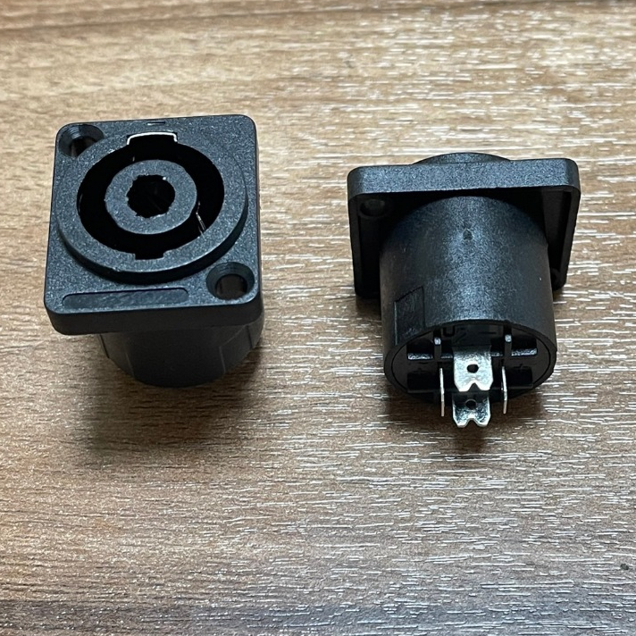 Speakon แจ็คสเป็คคอน สเป็คคอน 4P ตัวเมีย ติดแท่นเหลี่ยม (แพ็ค1-4อัน)