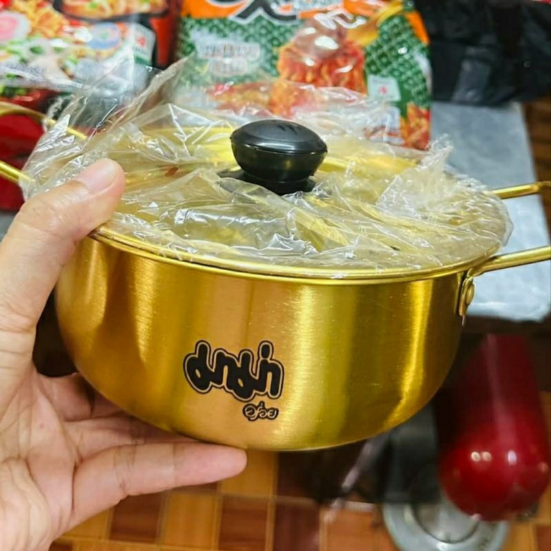 (ทักลด50% แท้ ลดได้ ได้ของแน่ ♥️หม้อทองมาม่า มาม่า ok