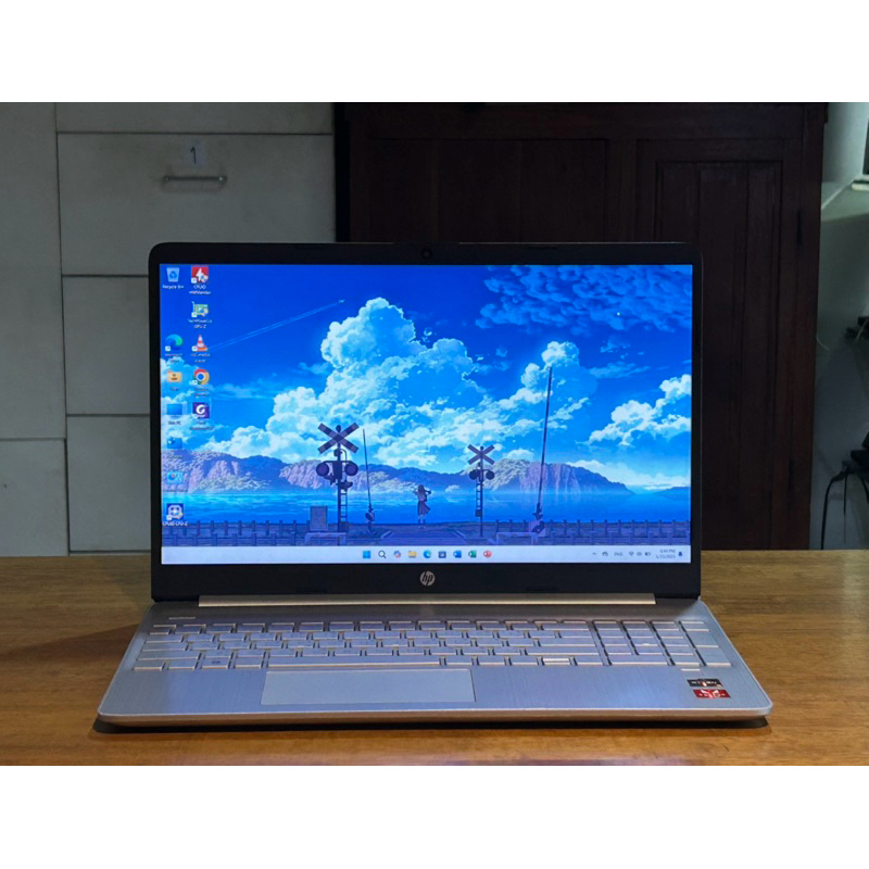 HP Laptops 15s-eq0000au Ram8/ssd512GB