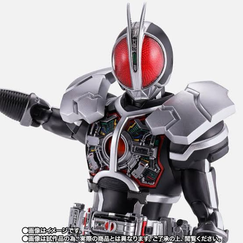 S.H.Figuarts (SHINKOCCHOU SEIHOU) MASKED RIDER FAIZ AXEL FORM 2.0 มือ2 พร้อมส่ง