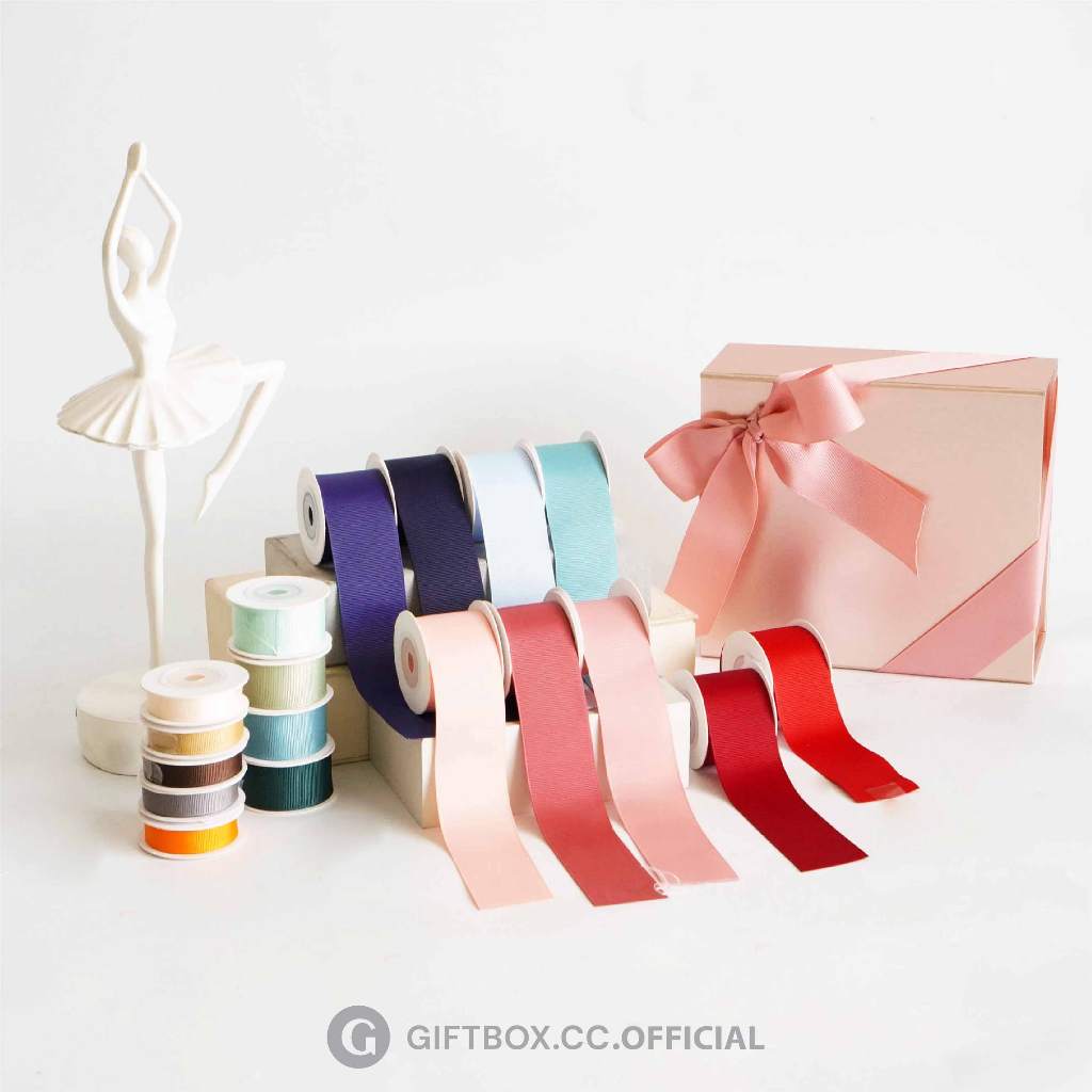 Ribbon - ริบบิ้นเนื้อผ้ากรอสเกรน ความกว้าง ขนาด 2.5 cm. ความยาว 3 เมตร ลายเส้นทอฟูก ริบบิ้นทำโบว์ ริบบิ้นผ้ากรอสเกรน