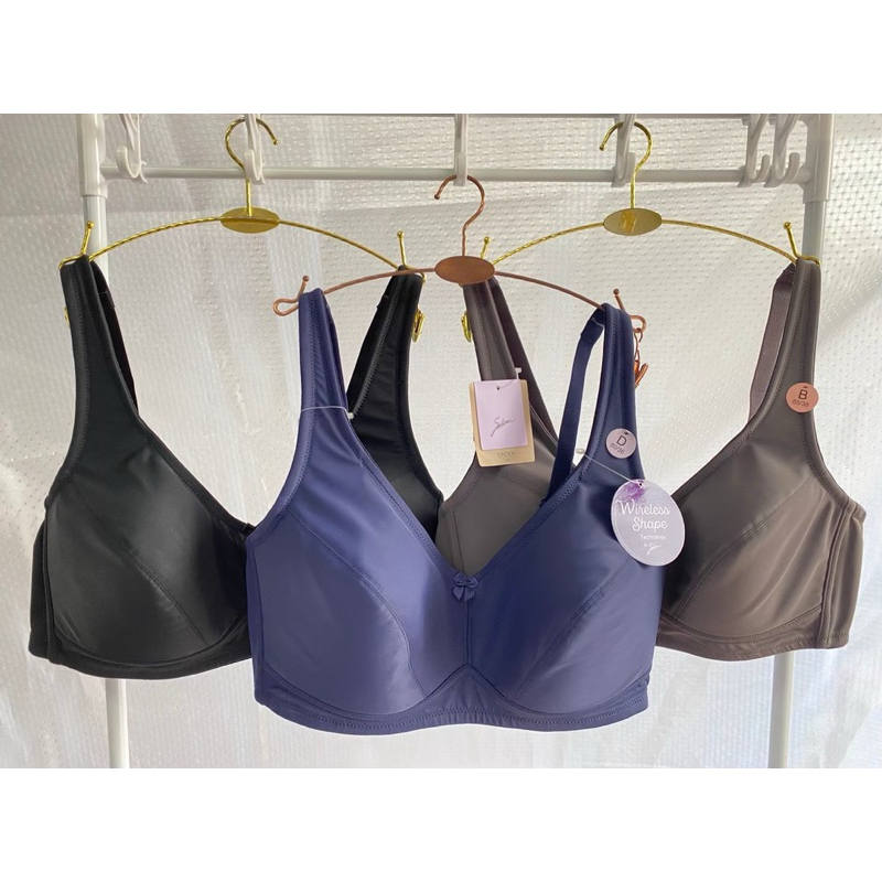 Sabina SBO365 เสื้อชั้นใน รุ่น Function Bra เต้าเหลี่ยม ไม่มีโครง