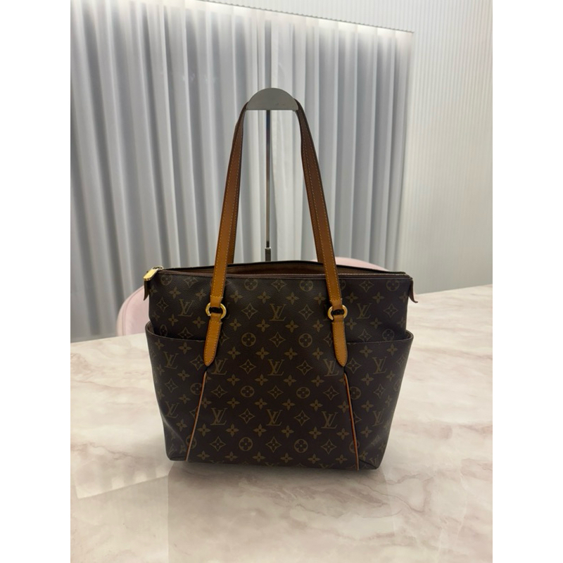 LV Louis Vuitton totally PM- เจ้าของขายเอง