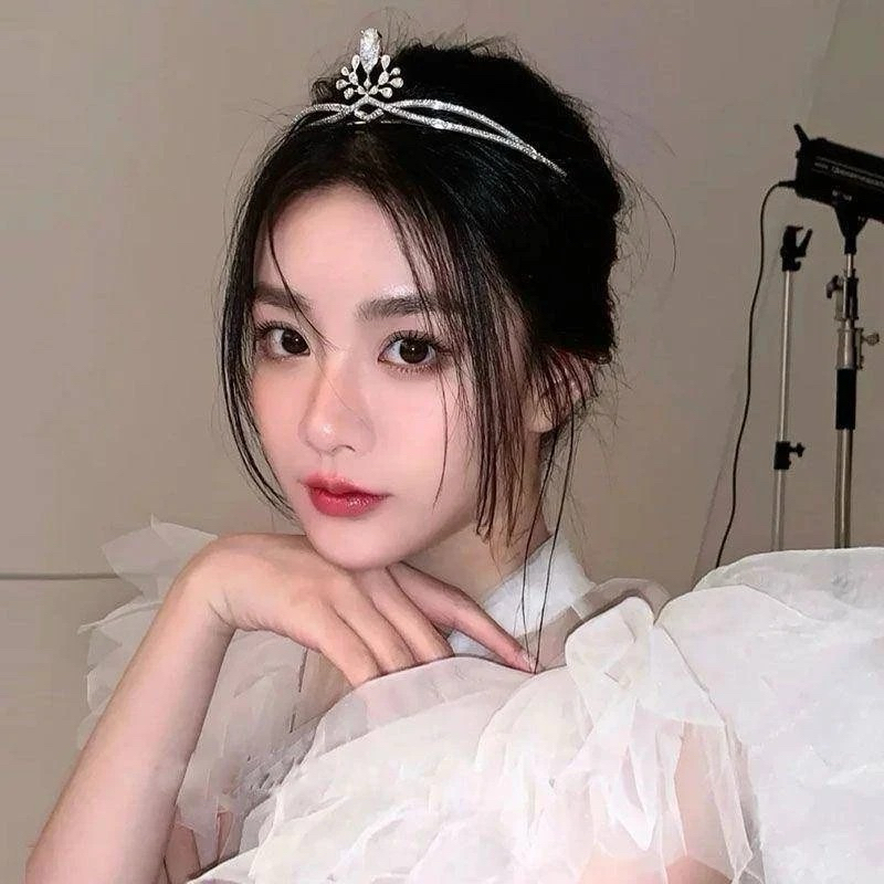 ส่งจากไทย🇹🇭มงกุฎเจ้าหญิง ใส่ได้ทั้งเจ้าสาว หรือออกงาน ได้ลุคเจ้าหญิงน่ารักมาก