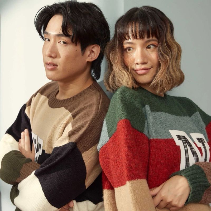 🌈 ส่งต่อ Rainbow sweater จาก Called P (like new)