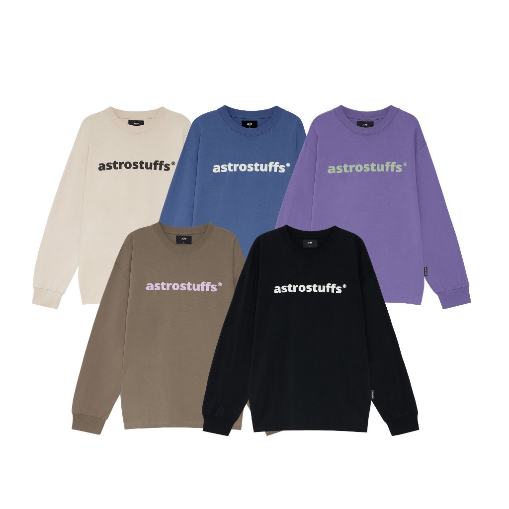 LOGO LS TEE (100 % BCI cotton long sleeve tee with Suede Puff print. Loose fit)