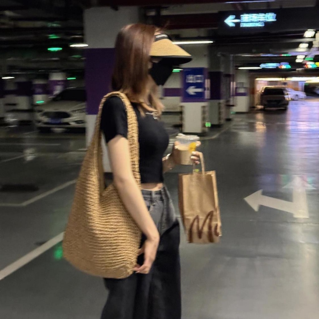 สไตล์เกาหลีใหม่กระเป๋าสาน กระเป๋าถัก hobo BAG ทรงย่าม มัซับใน(จัดส่งจากประเทศไทย)