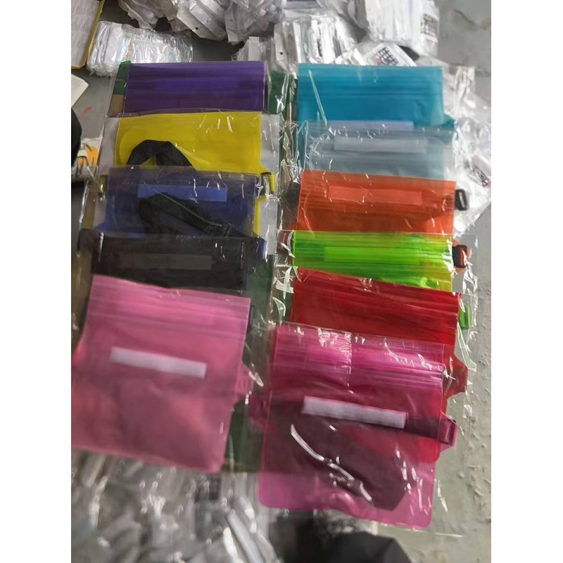 🔥พร้อมส่งในไทย🔥 ซองกันน้ำ ไซร์ใหญ่ กระเป๋าคาดเอว ซองโทรศัพท์ กันน้ำ4ชั้น กันฝุ่น ปรับสายได้ค่ะ มี7-10สีค่ะ สินค้า