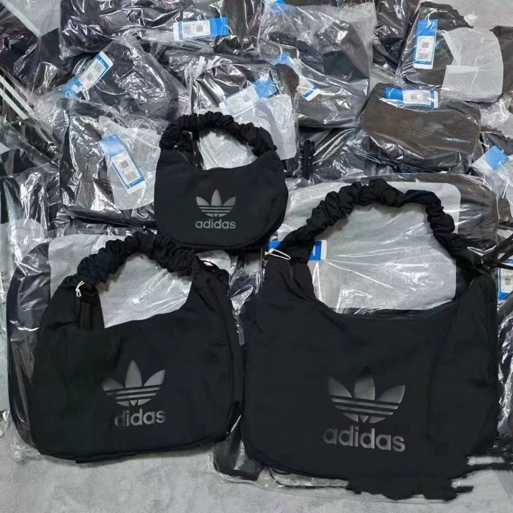 🔥มาถึงภายใน 3 วัน🔥adidas กระเป๋าสะพายข้างกระเป๋ารักแร้ไหล่เดียวความจุขนาดใหญ่กระเป๋าสตรีอินเทรนด์กีฬา