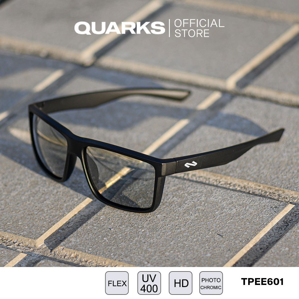 QUARKS TPEE601 แว่นเลนส์เปลี่ยนสีออโต้ สำหรับคนหน้ากว้าง ป้องกันการบีบหัว ปรับสีอัตโนมัติ เลนส์ Polarized