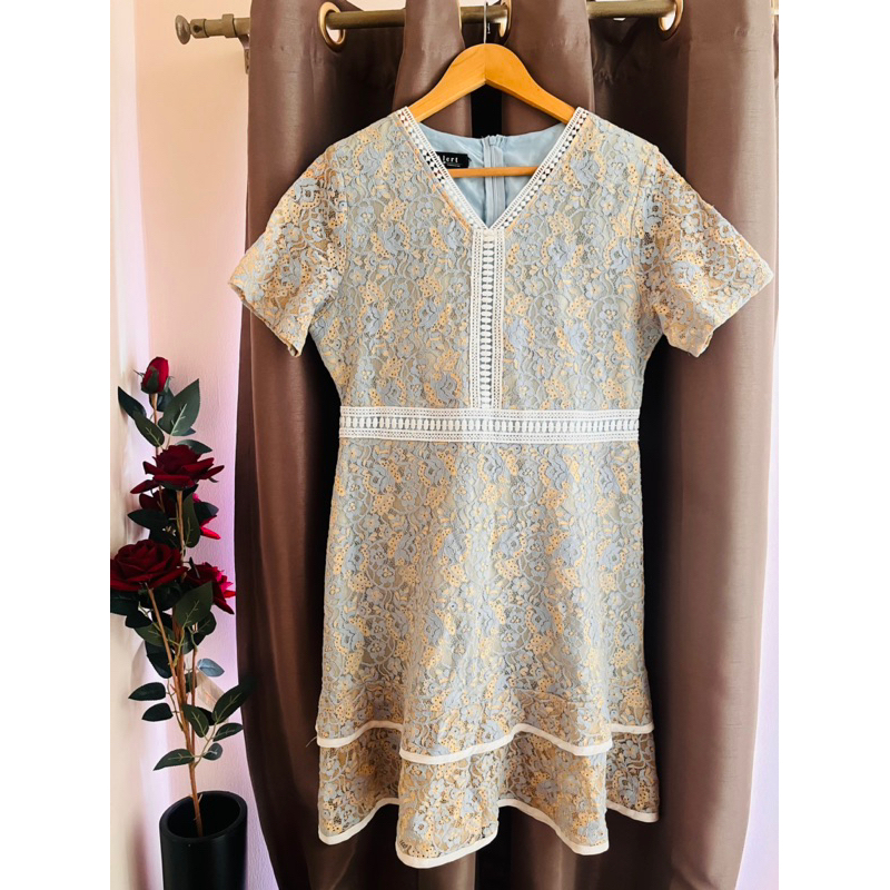 เดรสลูกไม้มือสอง ป้าย Alert sz.M-L