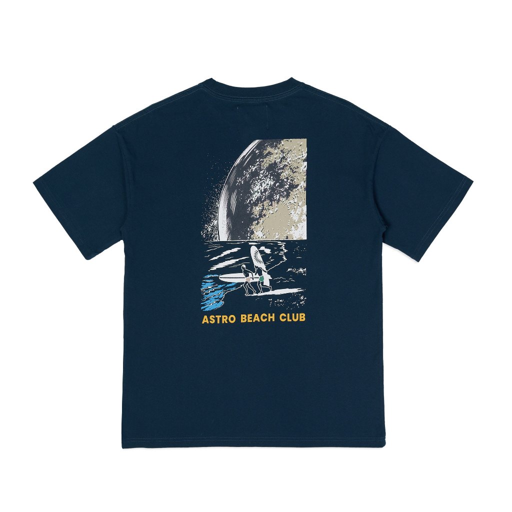 ASTRO BEACH CLUB TEE (NAVY) 100% Cotton short sleeve tee.