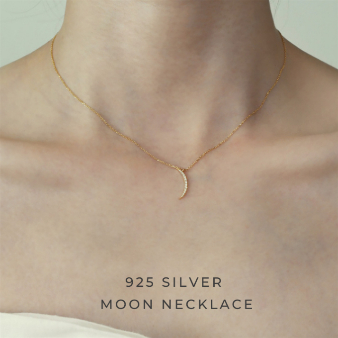 Escapism - Moon silver necklace