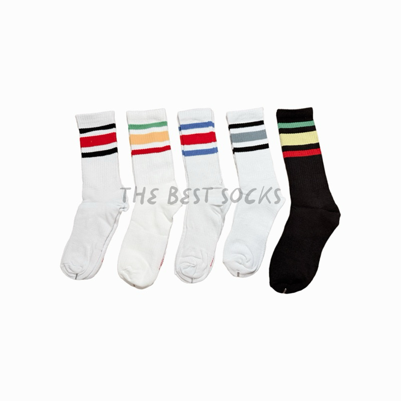 ถุงเท้าสตรีท แฟชั่น ลายโอสคูล 3 ขีด สีพื้น ขาว-ดำ FREE SIZE
