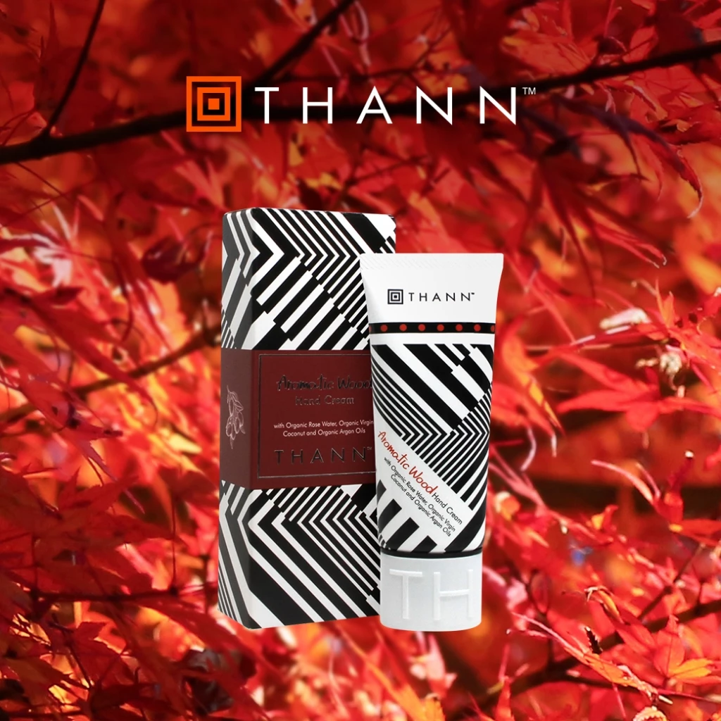 THANN Aromatic Wood Hand Cream 40 g. คืนความเนียนนุ่มให้ผิว พร้อมเติมความมีชีวิตชีวา สูตรเข้มข้น