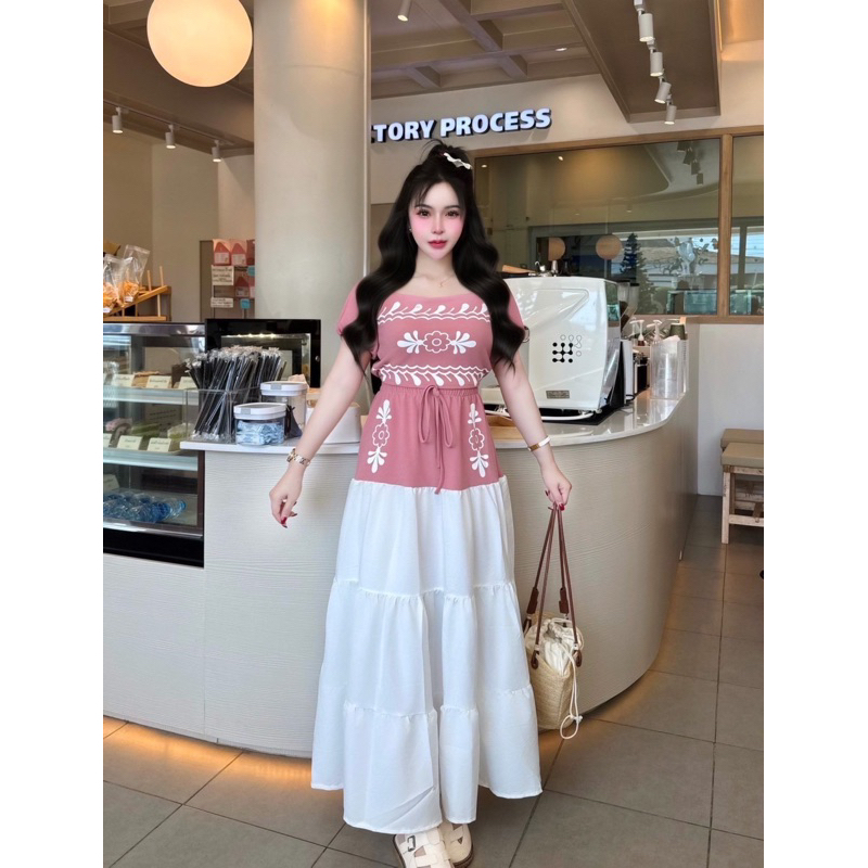 ชุดเดรส กระโปรงยาวเสื้อแต่งลายดอกไม้แขนตุ๊กตา Clothing ผู้หญิง - รูปที่ 5