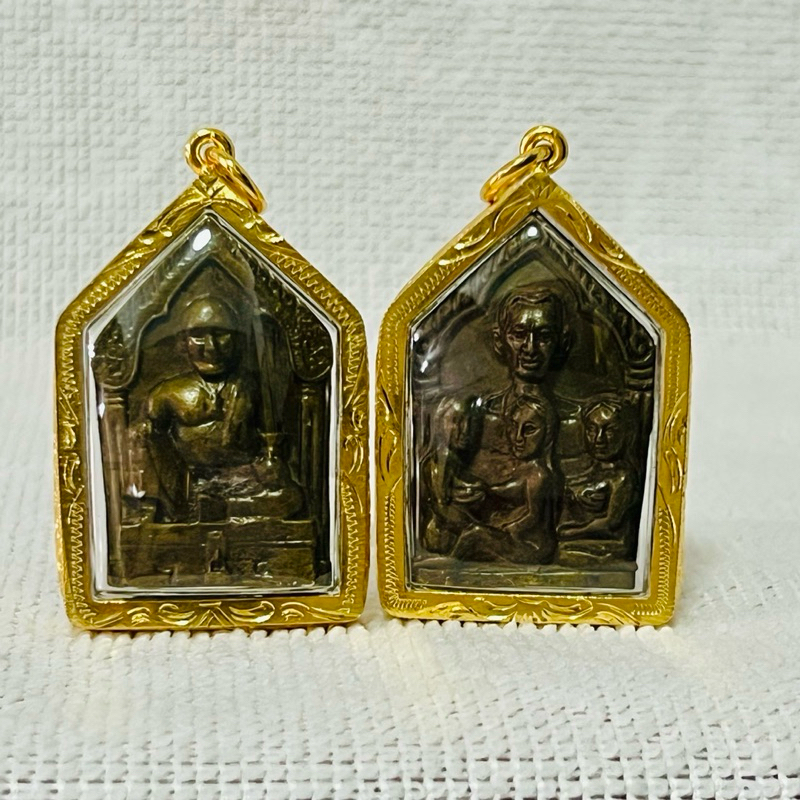 ขุนแผน ขุนช้าง เลี่ยมสีทองหนา กันน้ำ ขนาด 3.2x5 หนา 0.6 เซนติเมตร