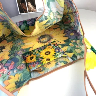 A039 กระเป๋าใส่ของ พกพาง่าย มี12ลายให้เลือก เนื้อผ้าเบาสบาย แห้งไว ใส่ของได้เยอะมาก สินค้าพร้อมส่ง