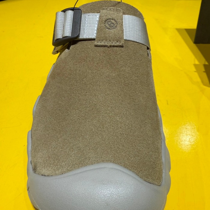 Keen รองเท้าผู้ชาย รุ่น Men's HYPERPORT CLOG LEATHER (CORNSTALK/PLAZA TAUPE)