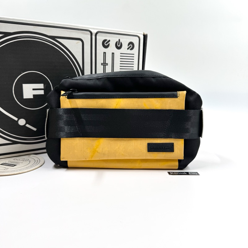 Freitag Dixon ผ้าเหลือง🟡⚫️