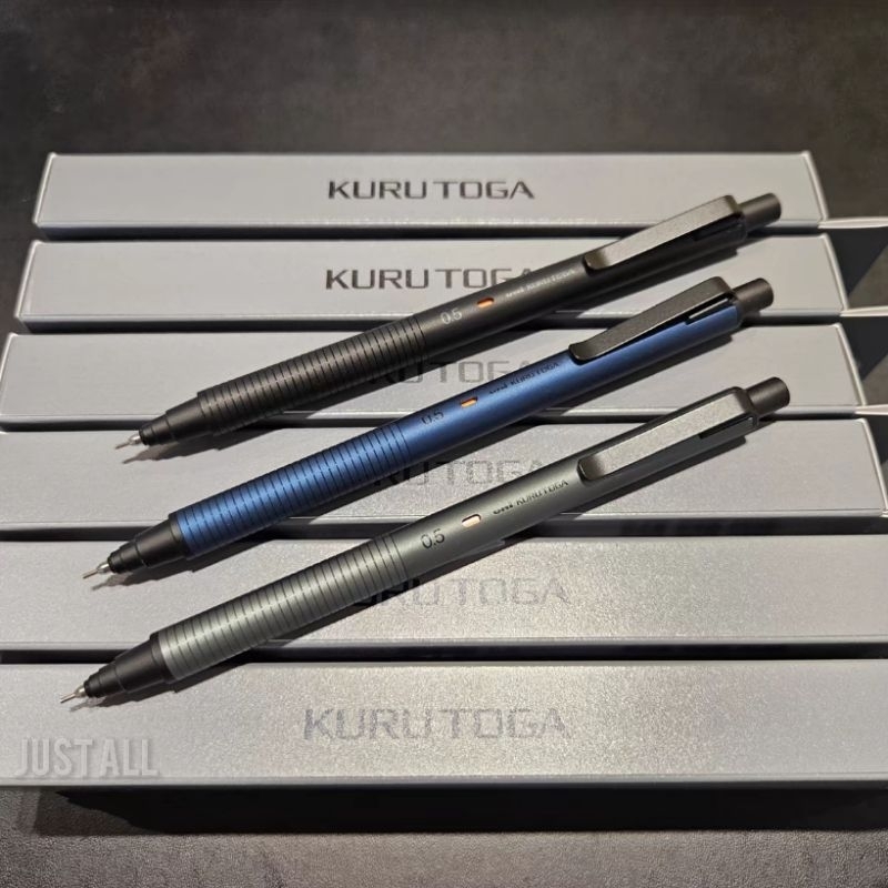 ดินสอกด Kuru Toga Metal รุ่น Exclusive