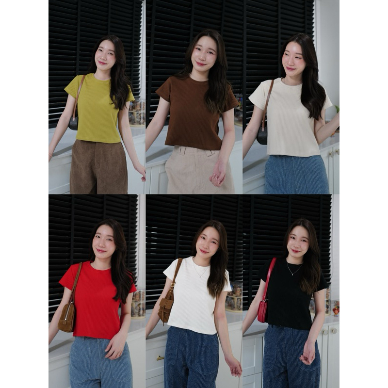 เสื้อ เบบี้ทีคอกลม ‘เส้นกลาง’ ผ้าเป็นทรงไม่หนาไม่บาง🥰