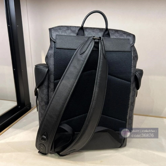 แท้💯% Outlet Hudson 30 กระเป๋าเป้สะพายหลังผู้ชายแบบมีเชือกปิดลาย C แบบคลาสสิก สามารถใส่โน๊ตบุ๊คขนาด 16 นิ้วได้