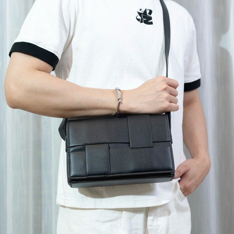 BIGJU BAG กระเป๋าหนังสะพายข้าง