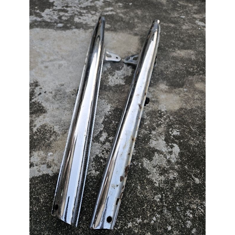 ท่อไอเสีย แท้มือสอง เก่าญี่ปุ่น ซ้าย/ขวา มีสนิมผิว Suzuki S10 K125 m1 m2 m3 1คู่