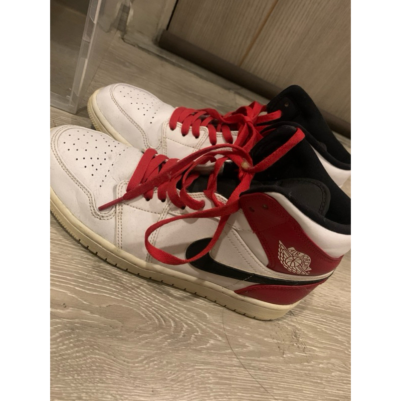 Jordan 1 Mid White Black Gym Red Size us8 / Eur41