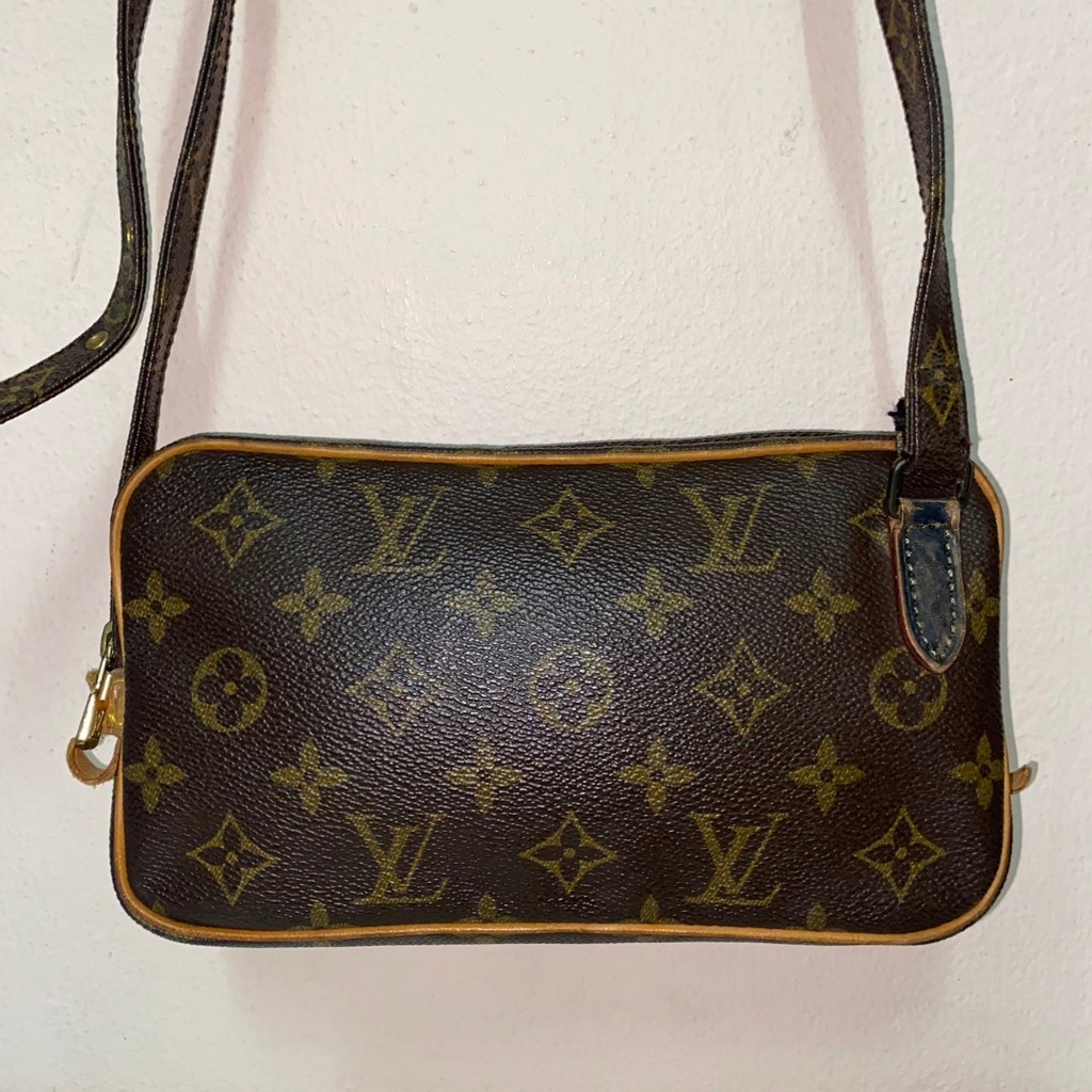 กระเป๋ามือสอง ของแท้ Louis Vuitton Pochette Marly สภาพดี