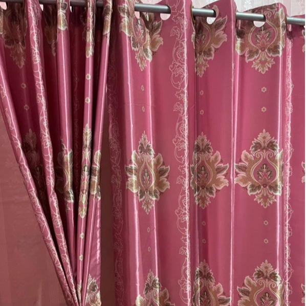 แนะนำ ผ้าม่าน ผ้าม่าน หน้าต่างและประตู มี4สีให้เลือก ราคาพิเศษ มีเก็บเงินปลายทาง