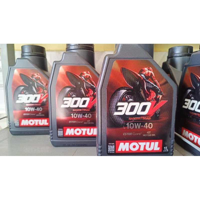 #MOTUL 300V  น้ำมันเครื่องสังเคราะห์แท้ เบอร์ 10 40W (ระวังของปลอม)
