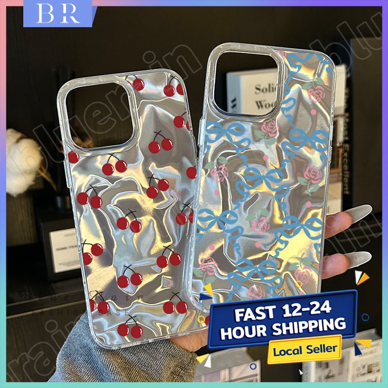 แฟชั่น เชอร์รี่ โรส คำนับ ดูเดิล เข้ากันได้กับ IPhone 16 7 8 14 15 6 6s Plus 13 15 14 12 11 Pro Max XR X XS Maxเคสสำหรับ