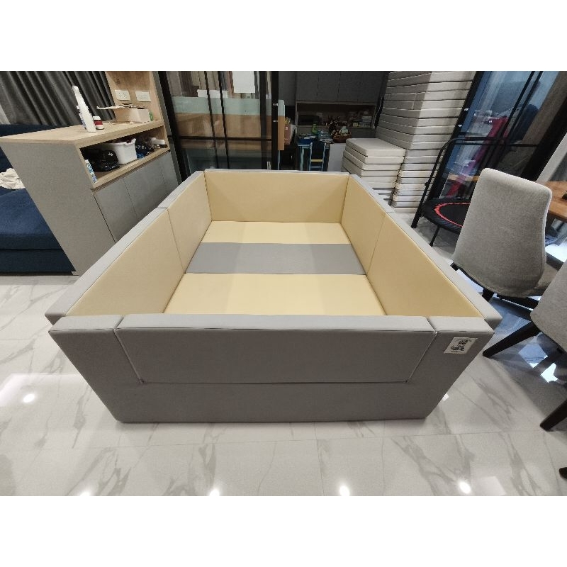 คอกกั้นเด็ก Geko 5ฟุต สินค้ามือ2