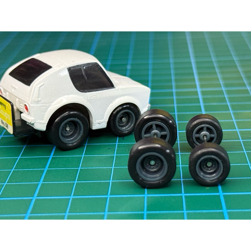 ล้อยาง สำหรับ ปรับแต่ง รถโมเดล 1:64 Hotwheels / Tomica / Choro-Q ล้อหน้า เล็ก ล้อหลัง ใหญ่ ลาย กระทะ